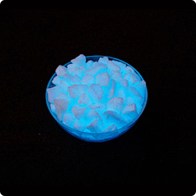 Blue-Glow-Garden-Pebbles-2.jpg